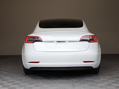 Used 2020 Tesla Model 3 Long Range AWD/4WD image 11