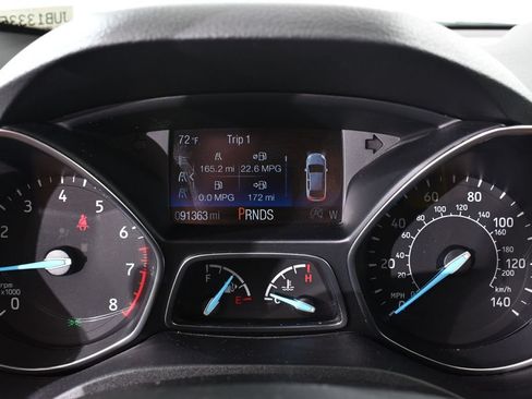 Used 2018 Ford Escape SE w/ SE Sport Appearance Package AWD/4WD image 26
