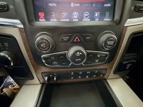 Used 2015 RAM 2500 Laramie image 15