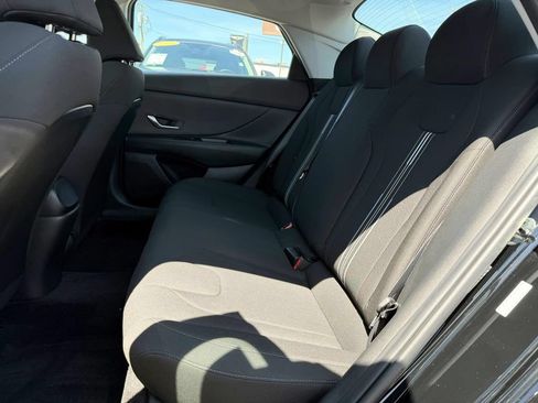 Certified 2023 Hyundai Elantra SEL FWD image 10