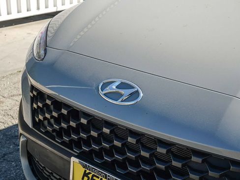Certified 2023 Hyundai Kona SE image 9
