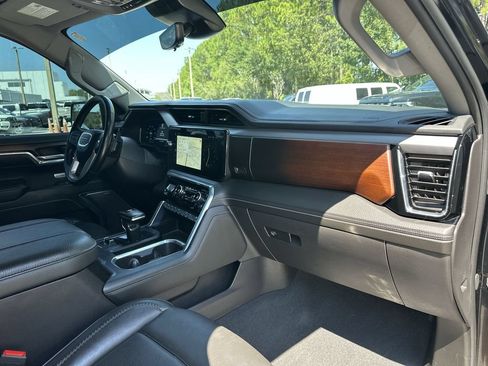 Certified 2024 GMC Sierra 1500 Denali w/ Denali Reserve Package AWD/4WD image 29