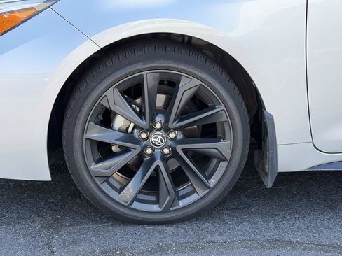 Used 2024 Toyota Corolla XSE FWD image 11