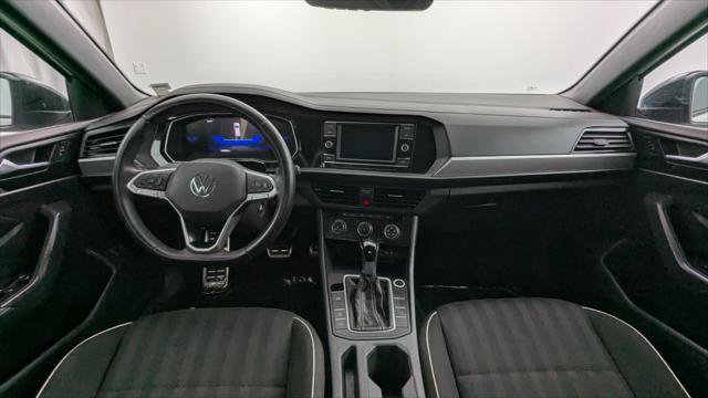 Used 2024 Volkswagen Jetta Sport FWD image 24
