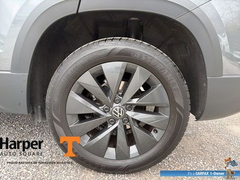 Used 2024 Volkswagen Taos S image 20