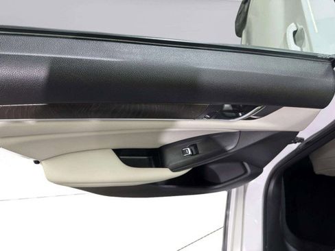 Used 2022 Honda Accord EX-L image 26