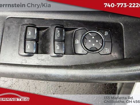 Used 2016 Ford Taurus SEL w/ Equipment Group 201A image 9