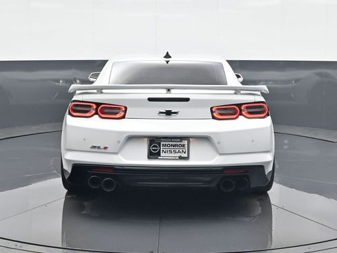 Used 2019 Chevrolet Camaro ZL1 image 6