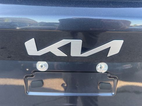 Used 2022 Kia Sorento EX w/ Panoramic Sunroof Package AWD/4WD image 34