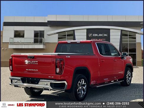 Used 2023 GMC Sierra 1500 SLE w/ X31 Off-Road Package image 6