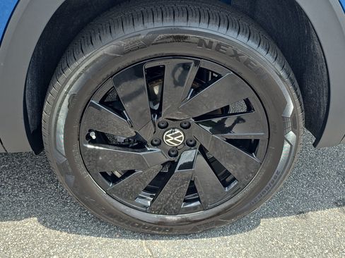 Certified 2026 Volkswagen Atlas SE w/ Panoramic Sunroof Package FWD image 33