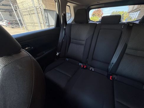 Used 2025 Nissan Rogue SV FWD image 35