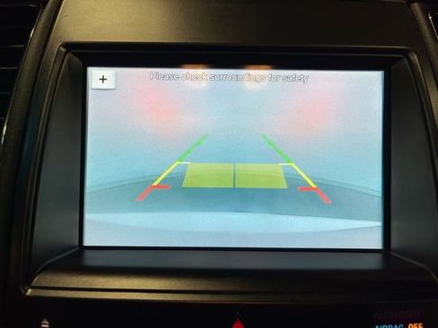 Used 2018 Ford Taurus Limited image 32