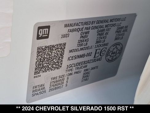 Used 2024 Chevrolet Silverado 1500 RST AWD/4WD image 29