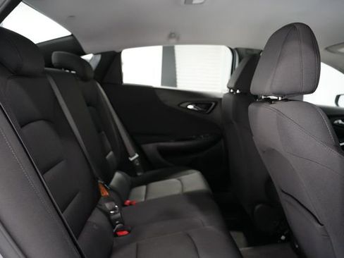 Used 2025 Chevrolet Malibu LS w/ Driver Confidence Package FWD image 16
