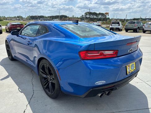 Used 2017 Chevrolet Camaro LT image 6