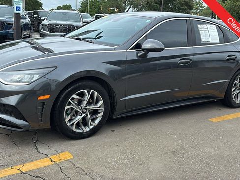 Used 2023 Hyundai Sonata SEL FWD image 3