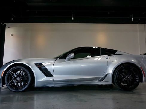 Used 2016 Chevrolet Corvette Z06 w/ 2LZ Preferred Equipment Group image 51