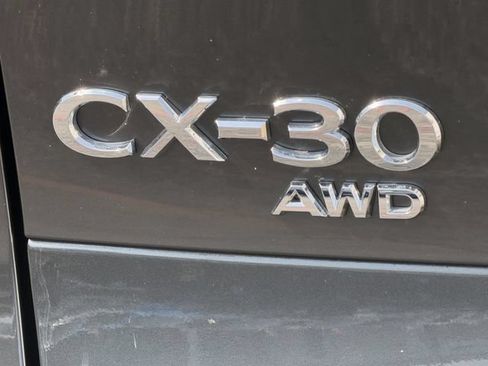 Used 2023 MAZDA CX-30 AWD 2.5 S w/ Select Package image 9