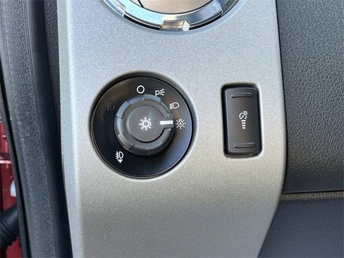 Used 2016 Ford F350 Lariat w/ Lariat Ultimate Package image 33