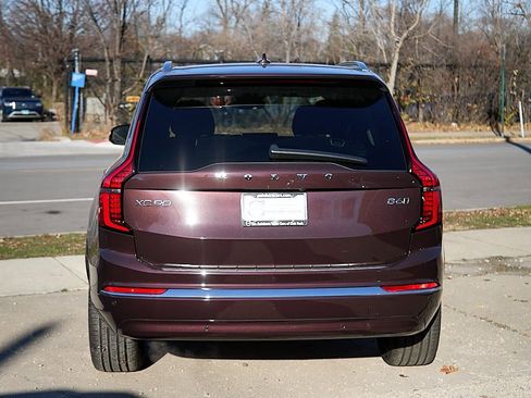 New 2026 Volvo XC90 B6 Plus w/ Protection Package image 8