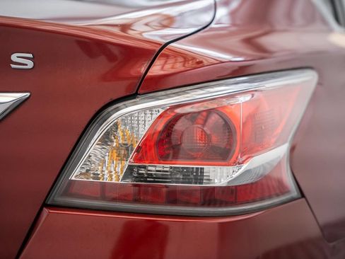 Used 2014 Nissan Altima 2.5 S FWD image 8