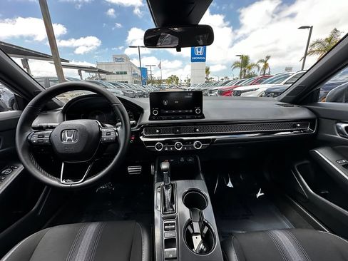 Used 2024 Honda Civic Sport image 19