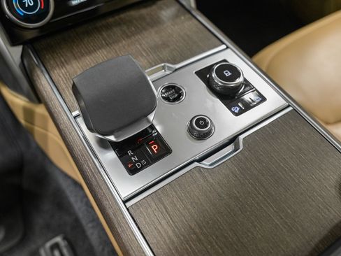 Used 2023 Land Rover Range Rover SE AWD/4WD image 21