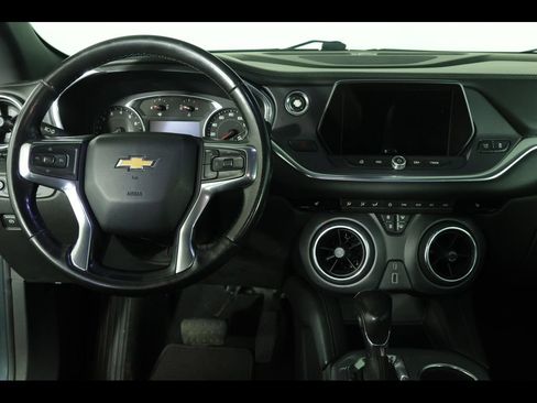 Used 2019 Chevrolet Blazer LT FWD image 12