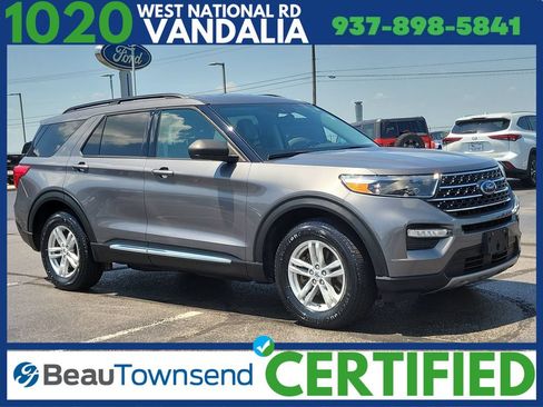 Certified 2021 Ford Explorer XLT w/ Equipment Group 202A AWD/4WD image 1