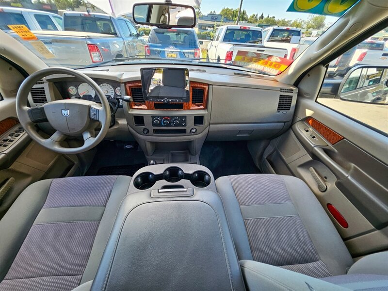 Used 2006 Dodge Ram 2500 Truck SLT AWD/4WD image 16