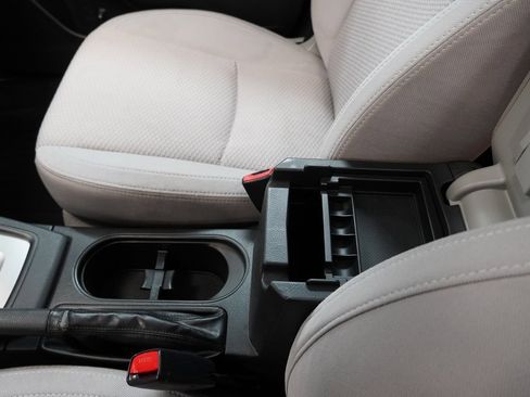 Used 2015 Subaru Forester 2.5i Premium image 9