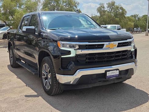 Used 2023 Chevrolet Silverado 1500 LT RWD image 13