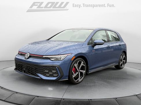 New 2026 Volkswagen Golf SE image 3