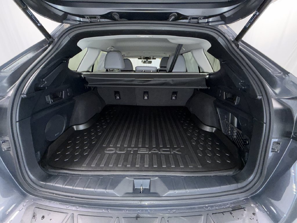 Used 2024 Subaru Outback Limited AWD/4WD image 15
