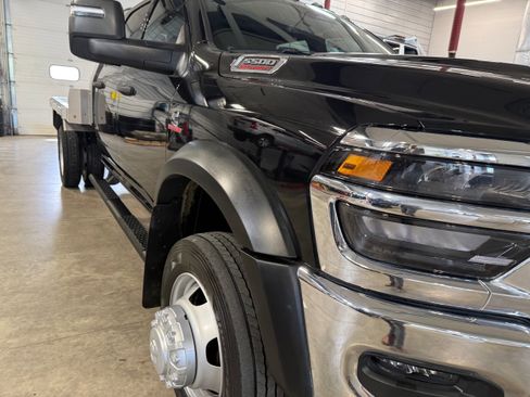 Used 2025 RAM 5500 Tradesman AWD/4WD image 3