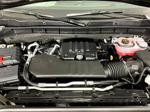 New 2026 GMC Sierra 1500 Pro AWD/4WD image 2