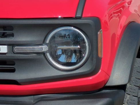 Used 2023 Ford Bronco 4-Door image 11