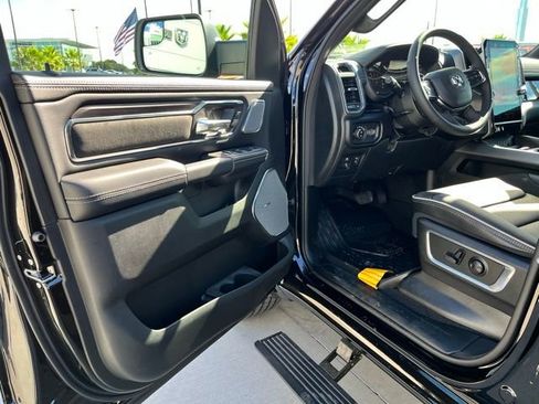 New 2026 RAM 1500 Laramie AWD/4WD image 14