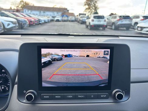 Used 2023 Hyundai Kona SEL image 22
