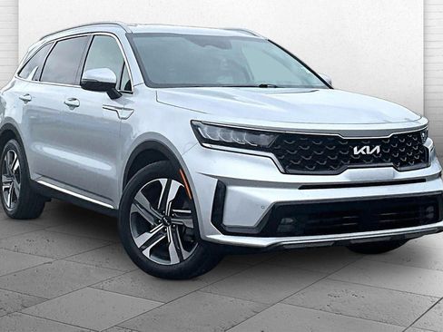 Used 2024 Kia Sorento EX AWD/4WD image 1