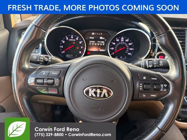 Used 2016 Kia Sedona SX FWD image 13