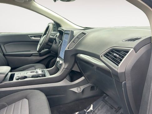 Used 2022 Ford Edge SE w/ Black Appearance Package AWD/4WD image 26