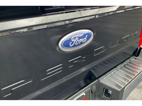 Used 2026 Ford F450 Lariat image 32