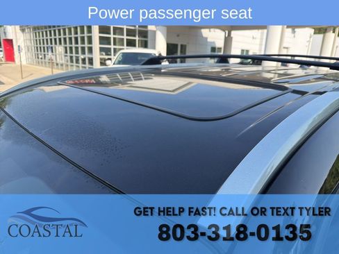 Used 2022 Toyota Highlander XLE FWD image 15