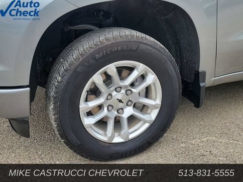 Used 2026 Chevrolet Silverado 1500 RST AWD/4WD image 9
