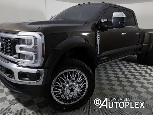 Used 2025 Ford F450 Lariat w/ Lariat Ultimate Package image 1