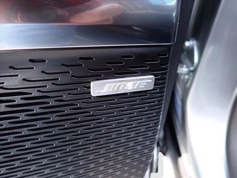 New 2026 Chevrolet Traverse RS image 12