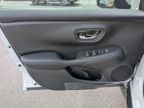 New 2026 Honda HR-V EX-L image 11