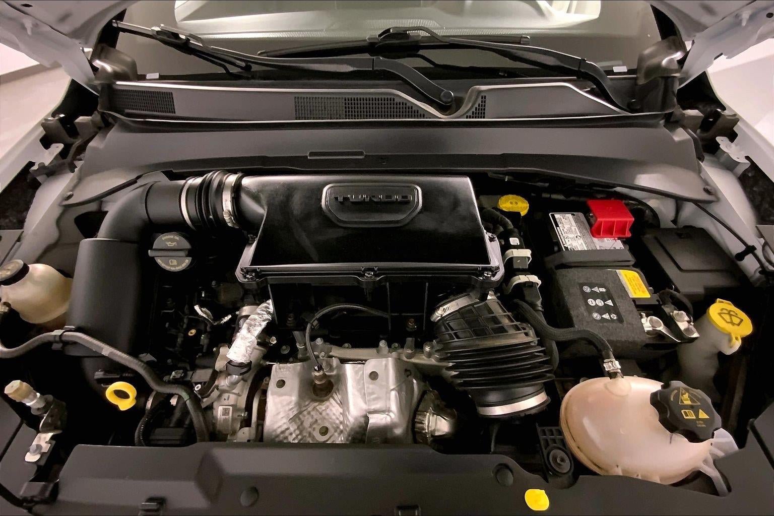 Used 2025 Jeep Compass Trailhawk AWD/4WD image 10